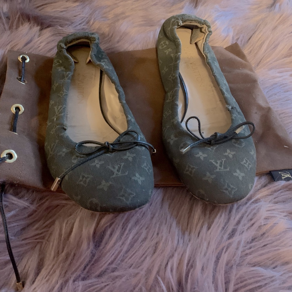 Louis Vuitton LV Monogram Canvas Ballet Flats Size 37 Green